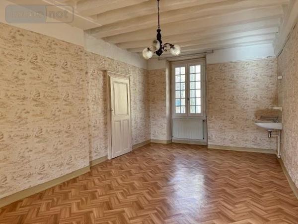 Maison à vendre à Malicorne-sur-Sarthe dans la Sarthe (72270), ref : 72120-992