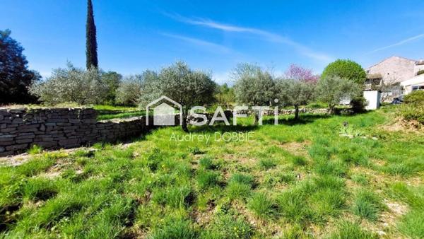 07140 Les Vans : Ensemble de deux maisons sur 4150m² de terrain