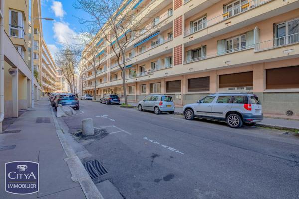 Appartement à vendre 1 pièce 38.22m² Lyon 7e Arrondissement (69007)