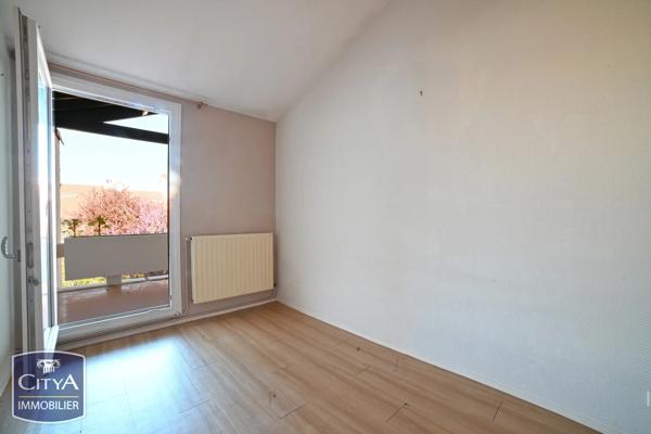 Appartement à vendre 4 pièces 102.18m² Poitiers (86000)