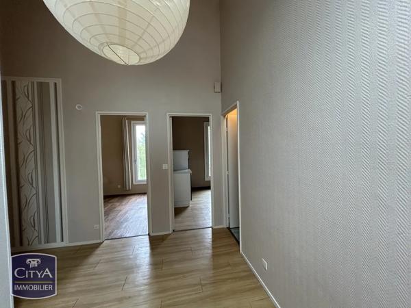 Appartement à vendre 4 pièces 102.18m² Poitiers (86000)