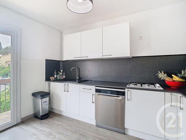 Appartement F4 à vendre  4 pièces - 92,33 m2 PERPIGNAN - 66