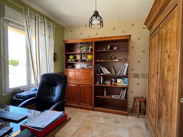 Maison avec piscine chauffée et double garage à Saujon Saujon
