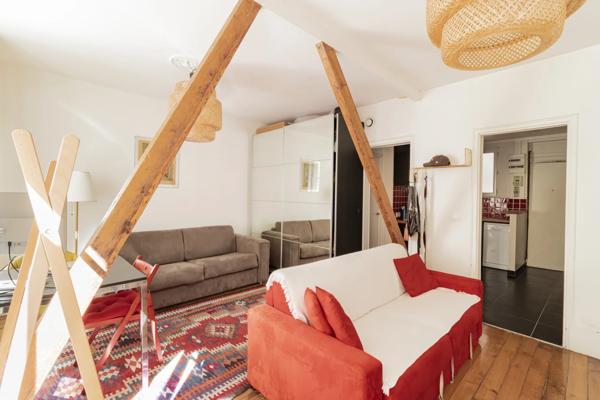 Appartement Paris 18 e - RUE DURANTIN / ABBESSES