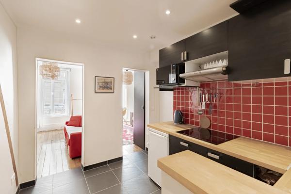 Appartement Paris 18 e - RUE DURANTIN / ABBESSES