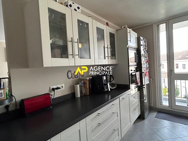 BEZONS _ Appartement 3 pièce(s) €277 250 ** - Référence 4430