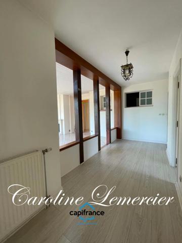Maison à vendre 8 pièces proche de CONNERRE (72) LE LUART  MAISON DE 160 M² HAB., 5/6 chambres, terrain de 1800 m²
