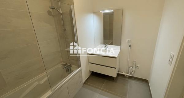 Location Appartement 3 pièces 73.38 m² - Clamart 92140