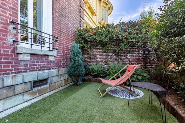 Appartement rénové avec terrasse et jardin proche de la gare de Chantilly