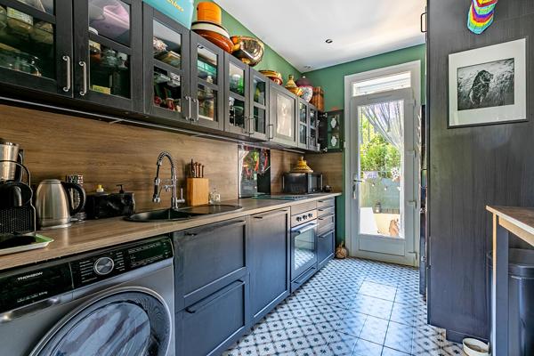 Appartement rénové avec terrasse et jardin proche de la gare de Chantilly