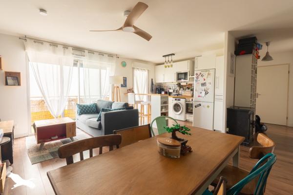 Appartement 220 950 € Bordeaux 2 p 47 m² DPE C