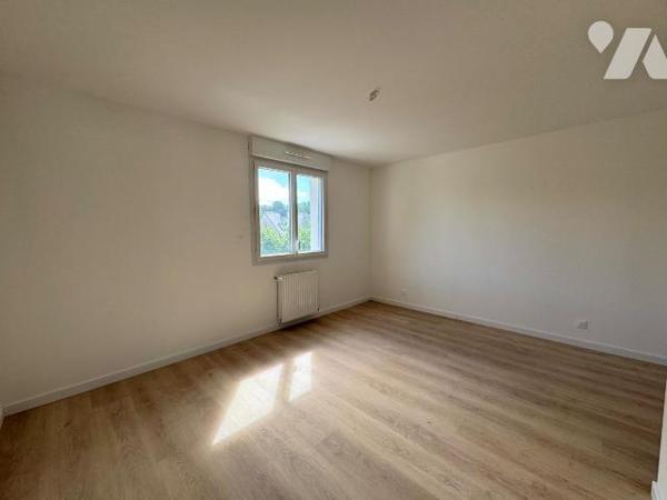LANNILIS- CONTEMPORAINE NEUVE - 123 m² - 
Idéalement située en fond de lotissement , cette con...