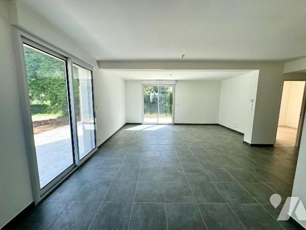 LANNILIS- CONTEMPORAINE NEUVE - 123 m² - 
Idéalement située en fond de lotissement , cette con...