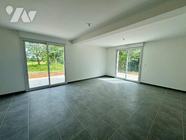 LANNILIS- CONTEMPORAINE NEUVE - 123 m² - 
Idéalement située en fond de lotissement , cette con...