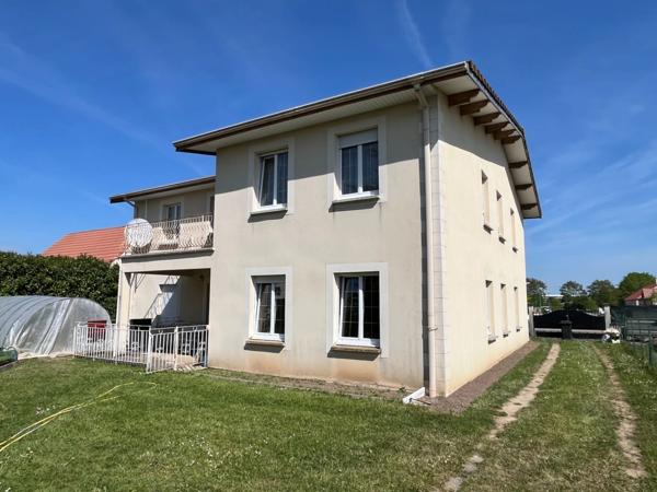 PAVILLON INDEPENDANT  AVEC 2 APPARTEMENTS DE 124.50M²