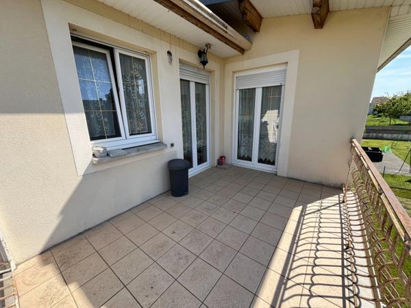 PAVILLON INDEPENDANT  AVEC 2 APPARTEMENTS DE 124.50M²