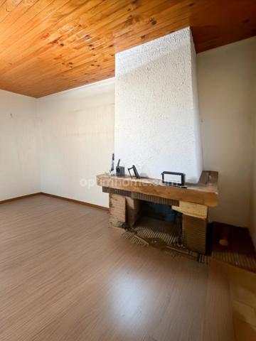 Maison individuelle 4 pièces avec jardin, garage et terrasse.