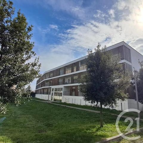 Appartement F4 à vendre  4 pièces - 82,12 m 2   CUGNAUX  - 31