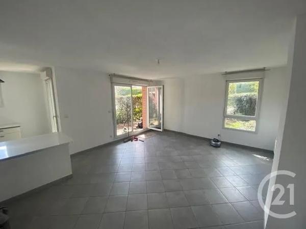 Appartement F4 à vendre  4 pièces - 82,12 m 2   CUGNAUX  - 31