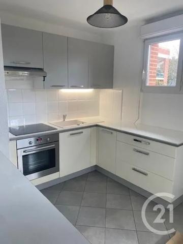 Appartement F4 à vendre  4 pièces - 82,12 m 2   CUGNAUX  - 31