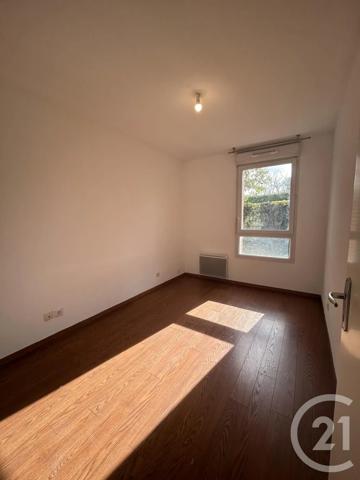 Appartement F4 à vendre  4 pièces - 82,12 m 2   CUGNAUX  - 31