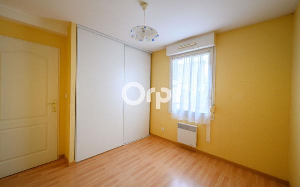 Appartement à vendre    3 pièces • 76 m2 Armentières