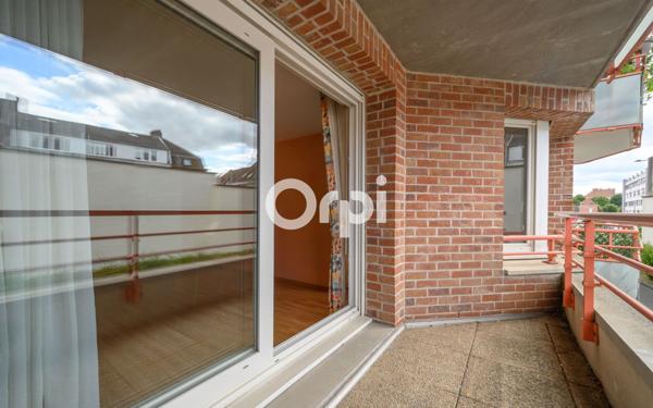 Appartement à vendre    3 pièces • 76 m2 Armentières