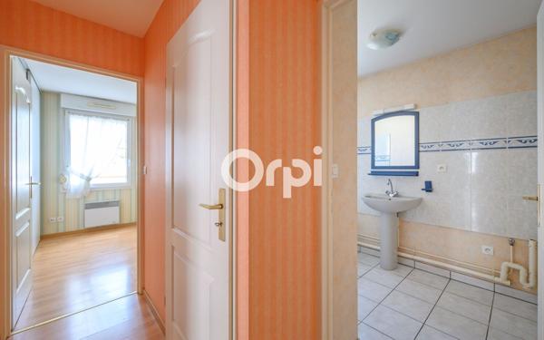 Appartement à vendre    3 pièces • 76 m2 Armentières