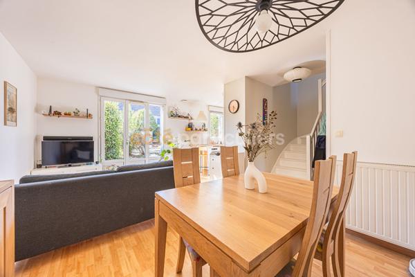 Vente
                Appartement78 m² - 4 Pièces -
                    NANTES (44300)