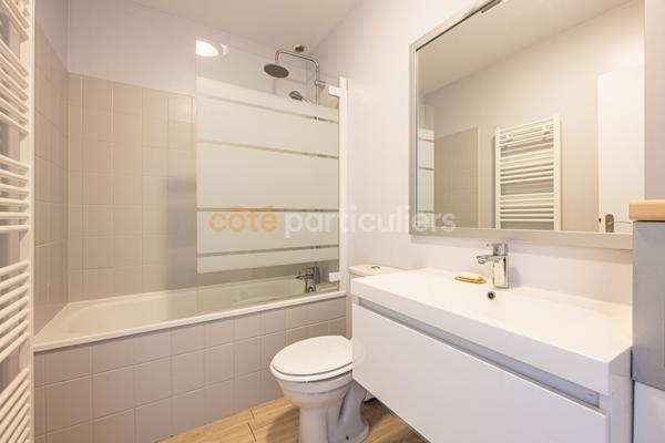 Vente
                Appartement78 m² - 4 Pièces -
                    NANTES (44300)