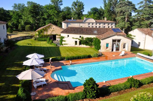 PROPRIETE DANS UN CADRE EXCEPTIONNEL Nerac