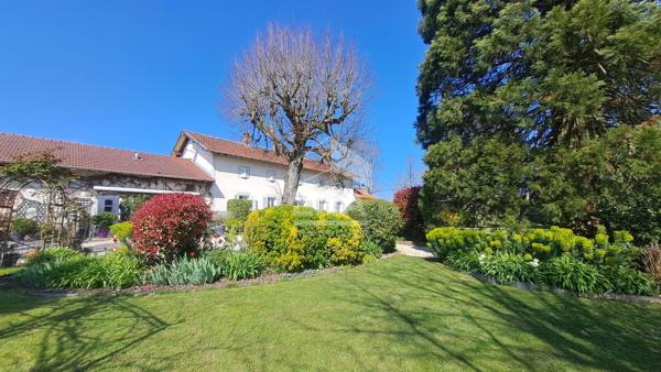 Maison bourgeoise d'exception à vendre à Lent - 9 pièces, 260 m² sur 1,26 ha