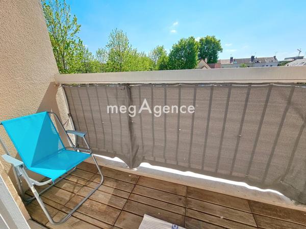 Appartement à MANTES-LA-JOLIE, 78200 - 2 pièces 47m²