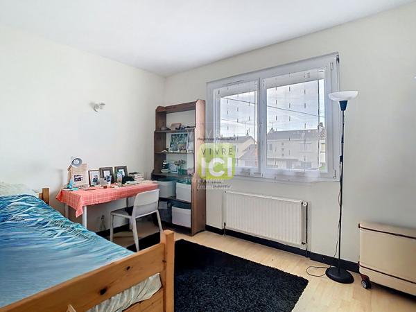 Maison Cholet 7 pièce(s) 111 m2