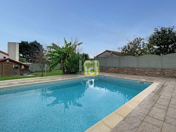 Maison Cholet 7 pièce(s) 111 m2