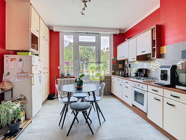 Maison Cholet 7 pièce(s) 111 m2