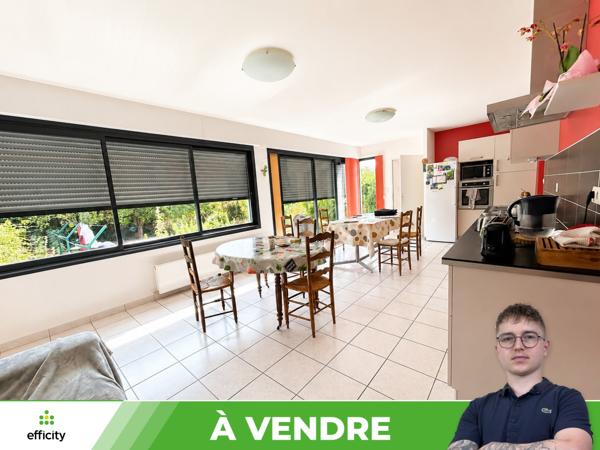 Maison
         8 pièces
        - 172 m² 288 800 € *
