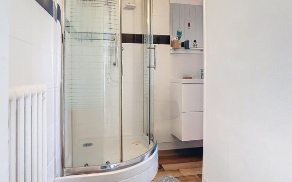 Appartement à louer    2 pièces • 78 m2 Brest