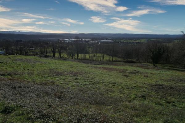 Terrain à GAGNAC-SUR-CERE, 46130 - 2632m²
