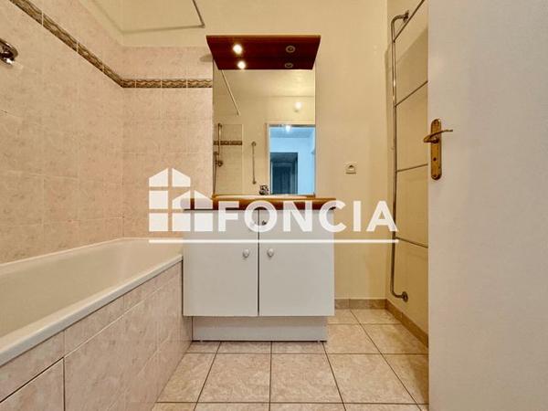 Location Appartement 3 pièces 61.8 m² - 10 PROMENADE DES ANGES Saint Cyr L'ecole 78210