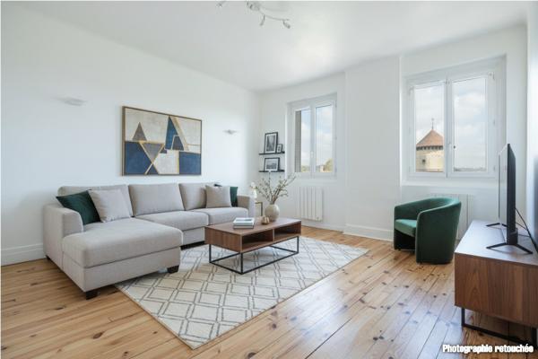 T2 intégralement rénové au coeur du village