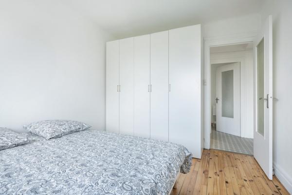 T2 intégralement rénové au coeur du village