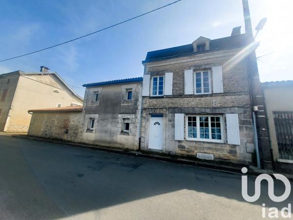 Maison à vendre 5 pièces 144 m² Aunac-sur-Charente