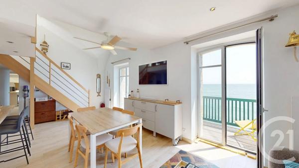 Appartement T4 à vendre  4 pièces - 104,52 m 2   BATZ SUR MER  - 44