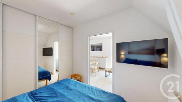 Appartement T4 à vendre  4 pièces - 104,52 m 2   BATZ SUR MER  - 44