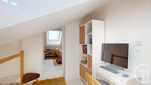 Appartement T4 à vendre  4 pièces - 104,52 m 2   BATZ SUR MER  - 44