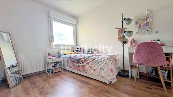 Appartement 4 pièces - 90 m² Exclusivité efficity