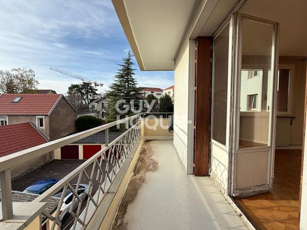 Spacieux T4 traversant quartier Montjoux