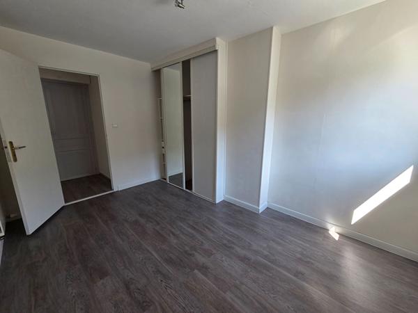 Appartement 2 pièces à vendre à Hennebont - Dernier étage - Centre ville, Hennebont 56700