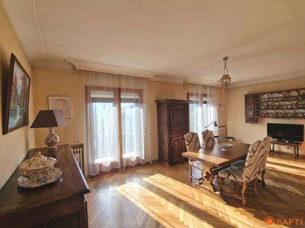 Maison d'Architecte en Bordure des Pyrénées, Confort Moderne et Espaces de Vie Exceptionnels